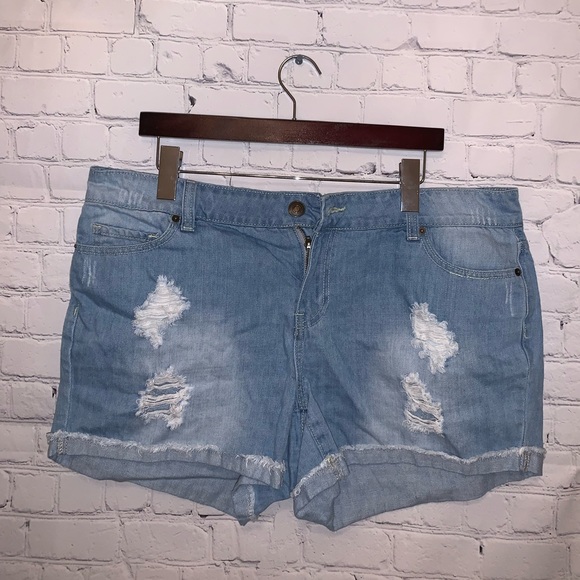 Forever 21 Pants - Forever 21 Plus Size Blue Ripped Jean shorts sz 14